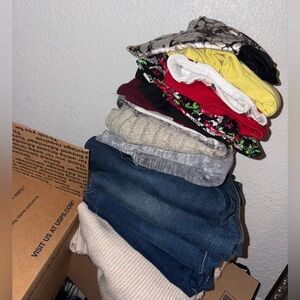 Women’s 15 piece clothing bundle